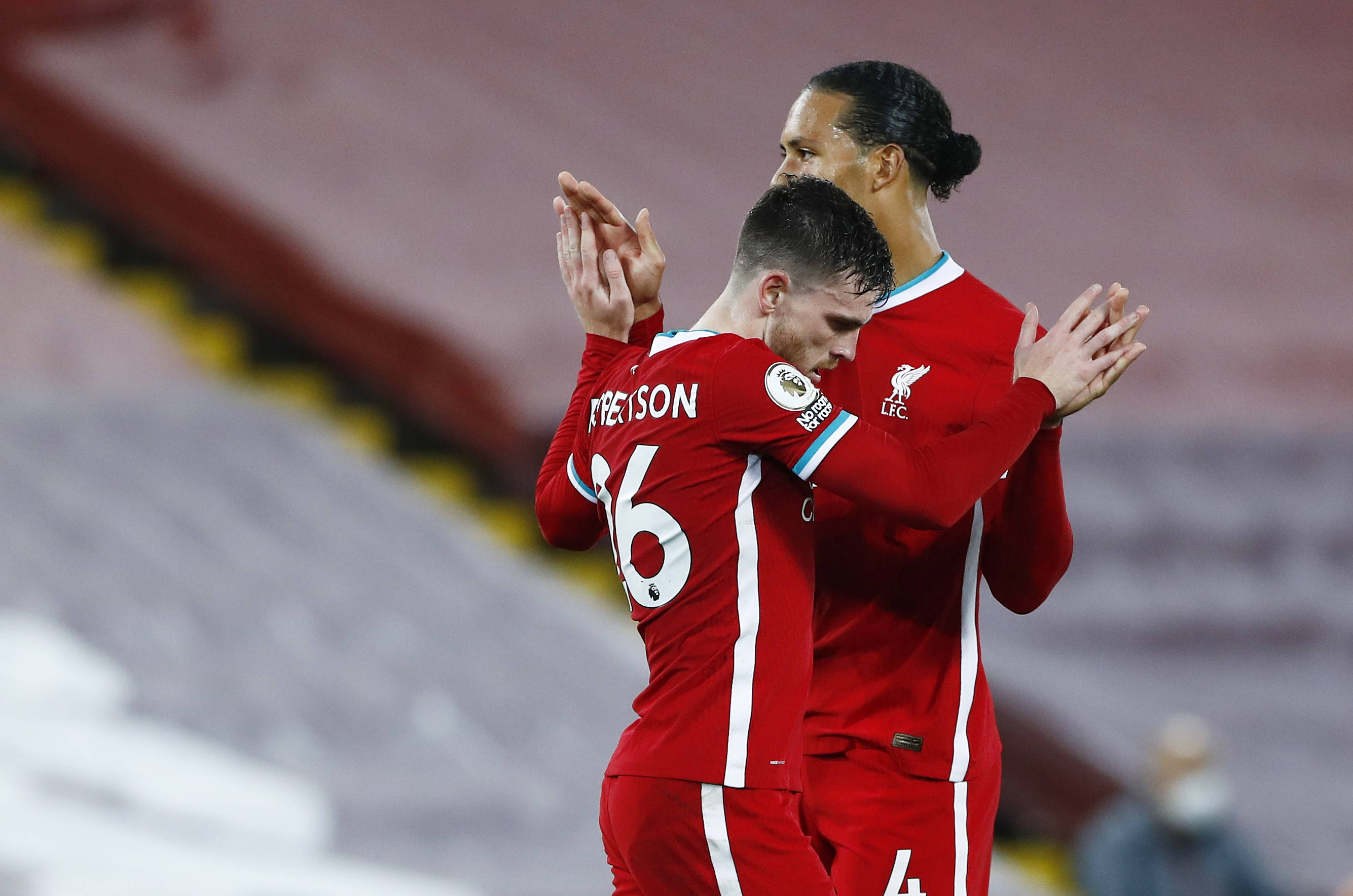 豪夺冠升至 豪夺冠升至