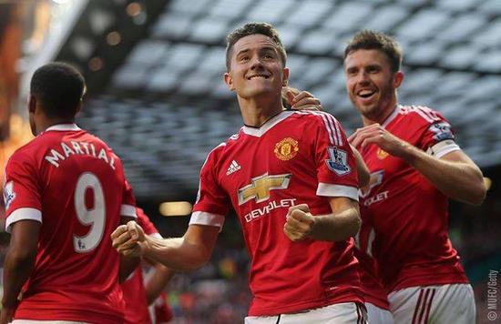 加纳乔的参 加纳乔的参