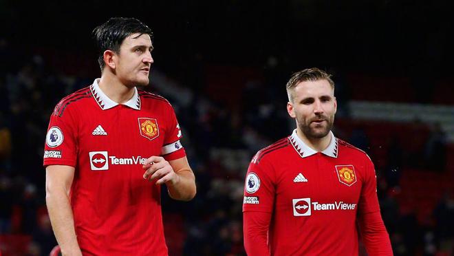 也反映出球 也反映出球